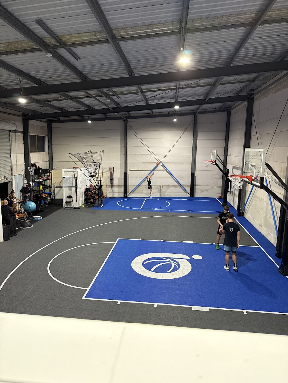Hoops HQ